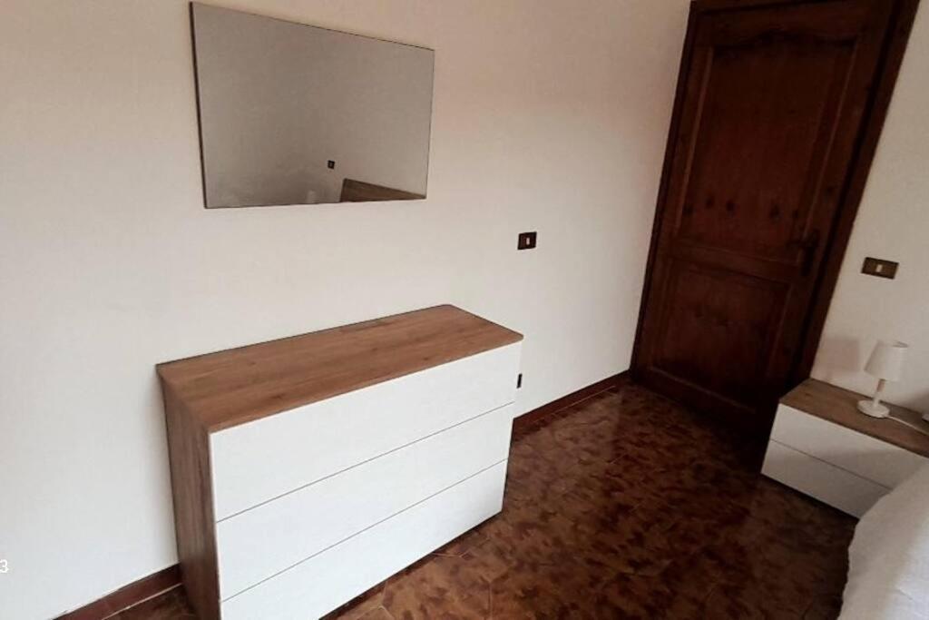 Appartamento *Piazza Italia* Vicino Autostrada*Roma 40 Min.* Orte Esterno foto